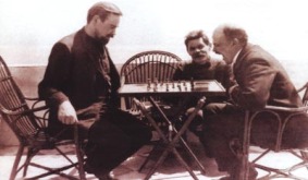 Aleksandras Bogdanovas.